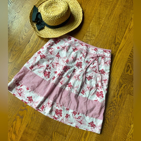Ann Taylor Dresses & Skirts - Loft Ann Taylor red floral cottagecore skirt